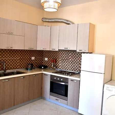 Coastal Calm Голем