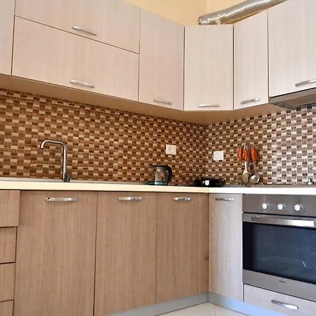 Coastal Calm Голем